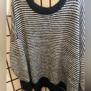 Fuzzy striped sweater Maurice's size 4x